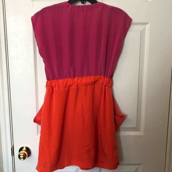 Dress - Picture 2 of 3